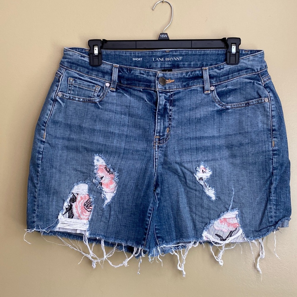 Lane Bryant denim shorts size 14